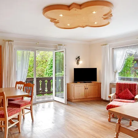 Apartamento Und Fewos Anton 5